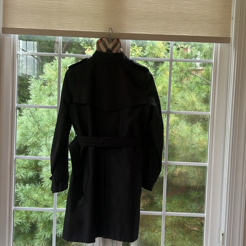 Burberry Coat - Picture 6 of 16